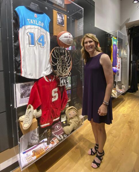 Debbie antonelli clearance